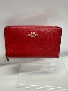 Coach Medium ID Zip Wallet in red polished pebble leather